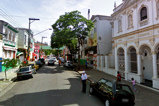Comerciantes se unem pela revitalização da Rua Treze de Maio Comerciantes se unem pela revitalização da Rua Treze de Maio